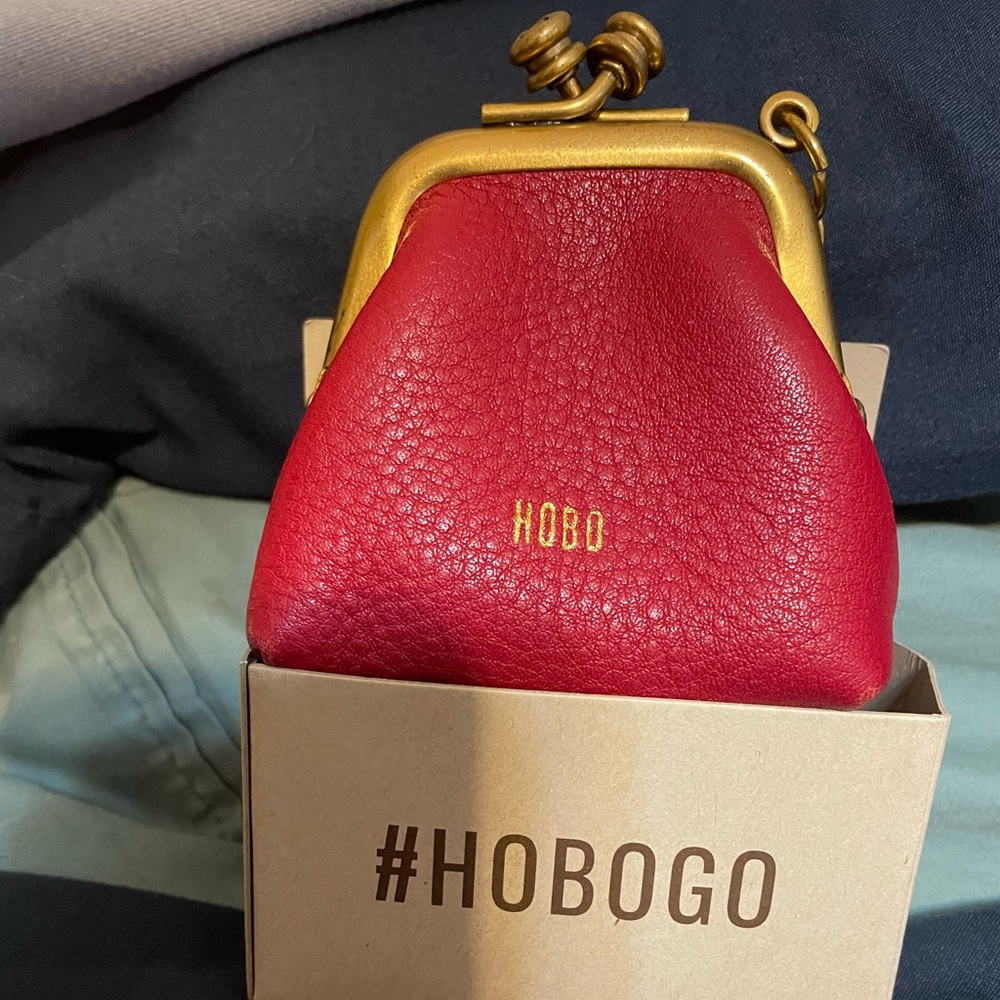 Ladies Hobo Go Kisslock coin purse